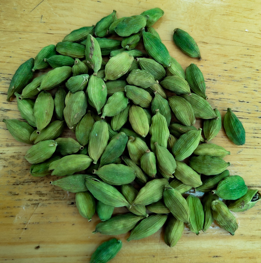 Green Cardamom 8mm